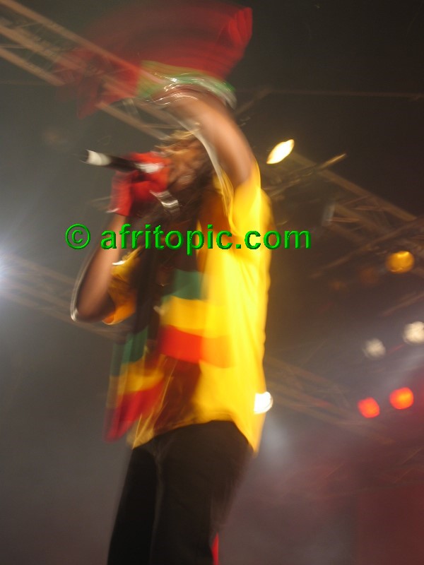 ../Images/Summerjam2005 117.jpg